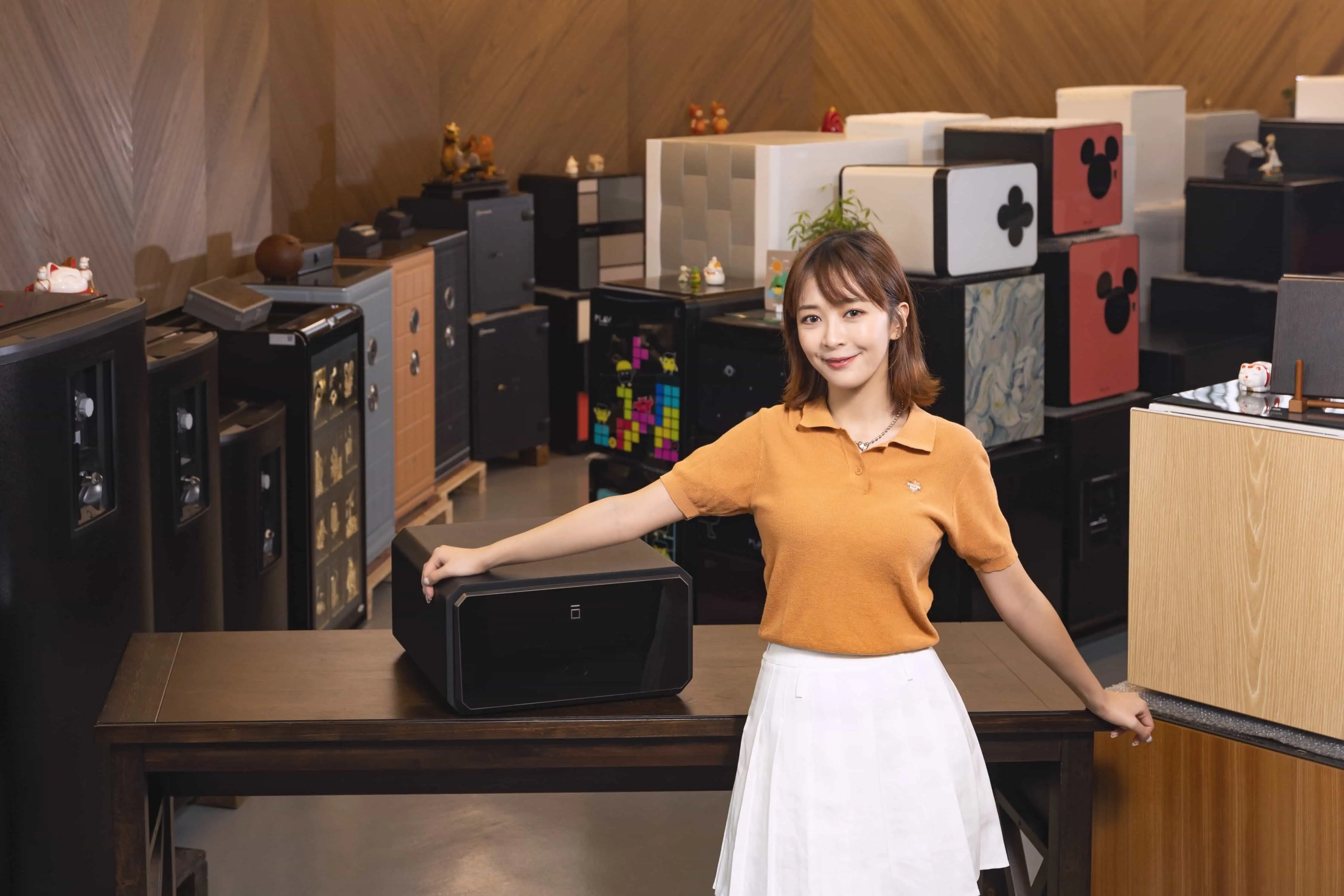 Hailey 徐海莉 X2F 防盜保險箱