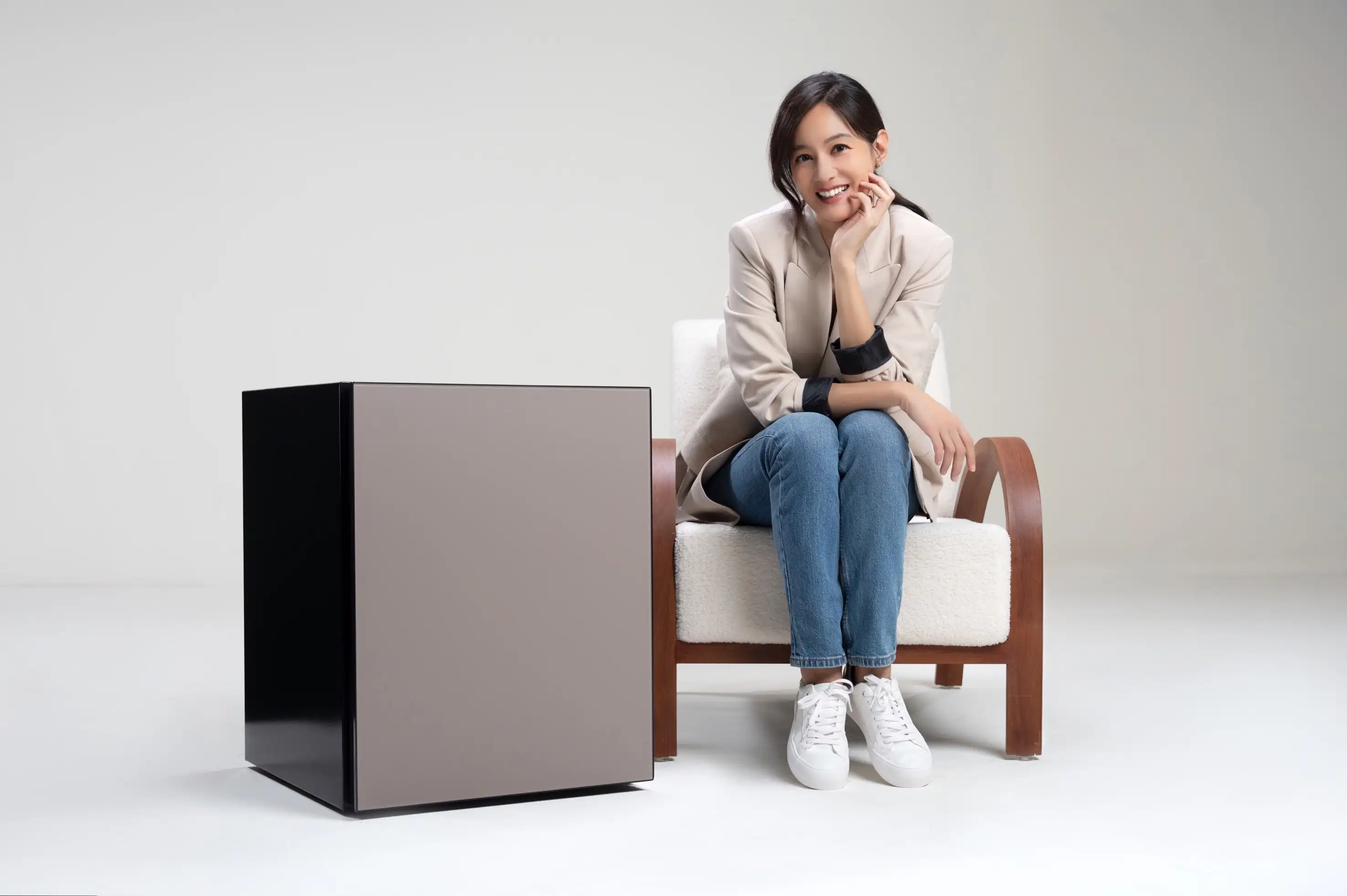 Janet PLD防火防盜保險箱 沙漠金  DSC0097