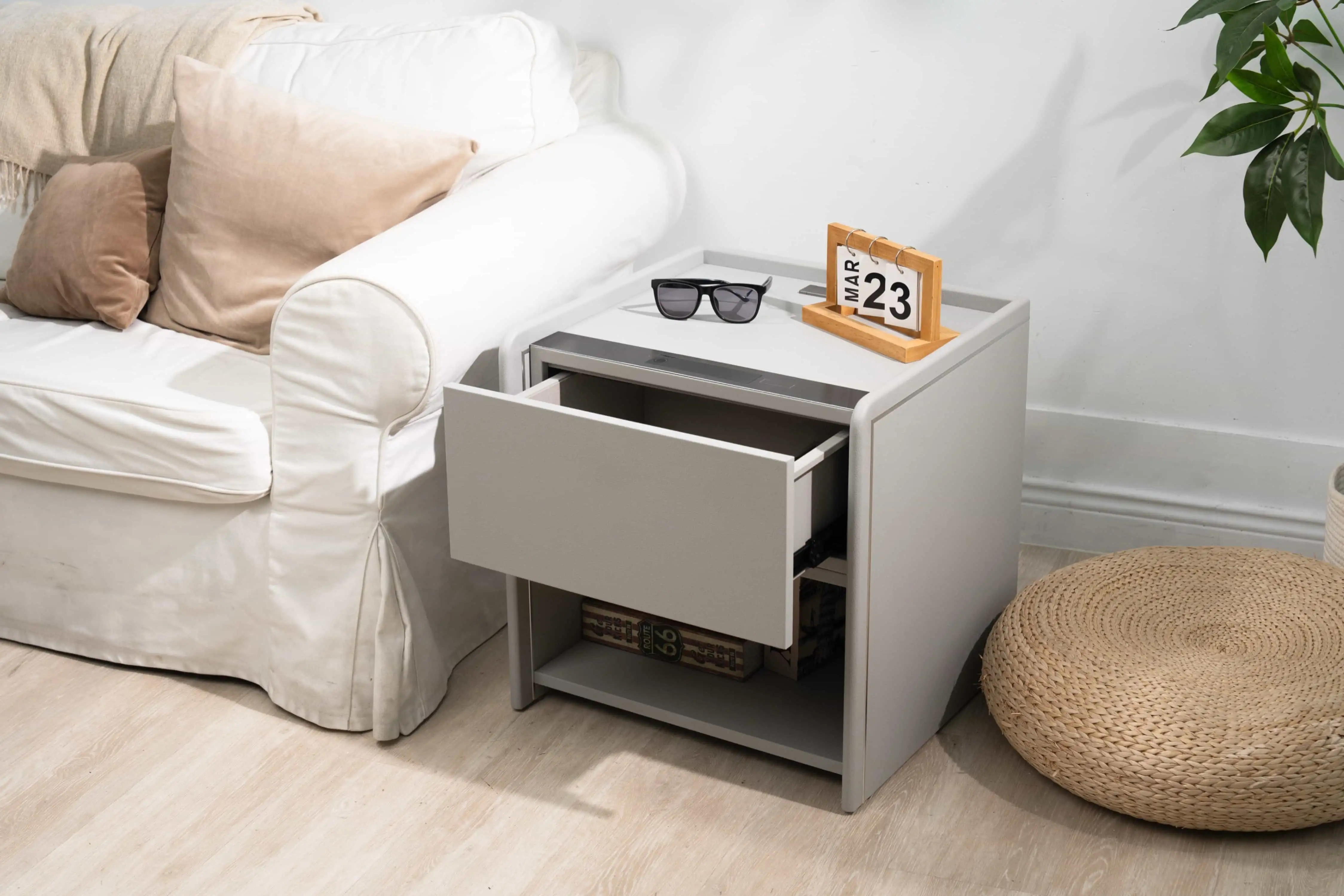 發億金庫 保險箱專賣 床頭櫃 保險箱 皮革款 Lg 保險櫃 推薦   JUN04341