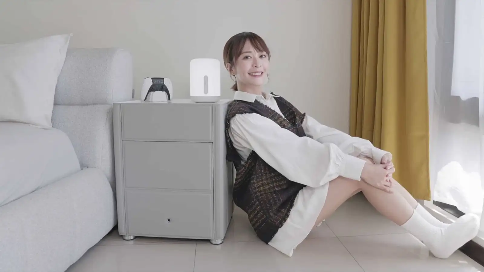 Hailey 徐海莉 LY 床頭櫃 皮革 保險箱推薦  hailey_edm_20240810.010