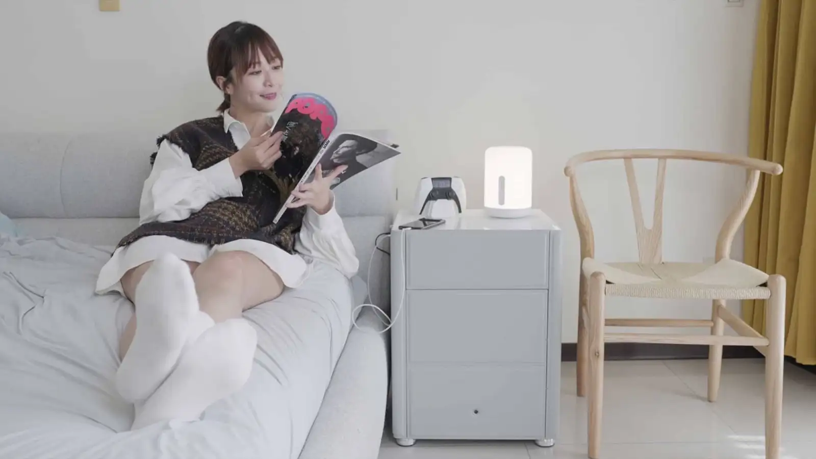 Hailey 徐海莉 LY 床頭櫃 皮革 保險箱推薦  hailey_edm_20240810.014