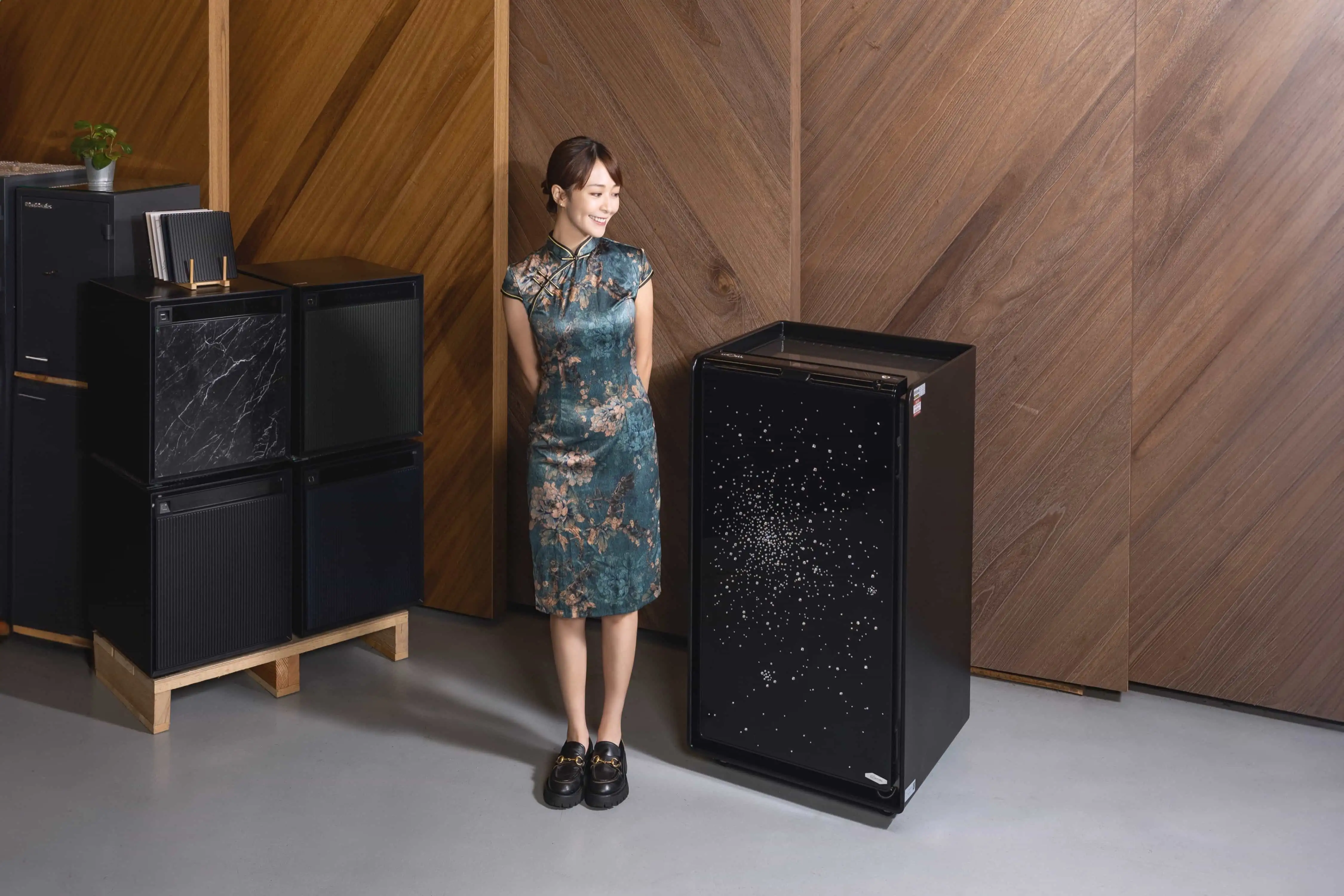 Hailey 徐海莉 LuCell 3000 galaxy 銀河 防火保險箱  lucell_galaxy_hailey_0388