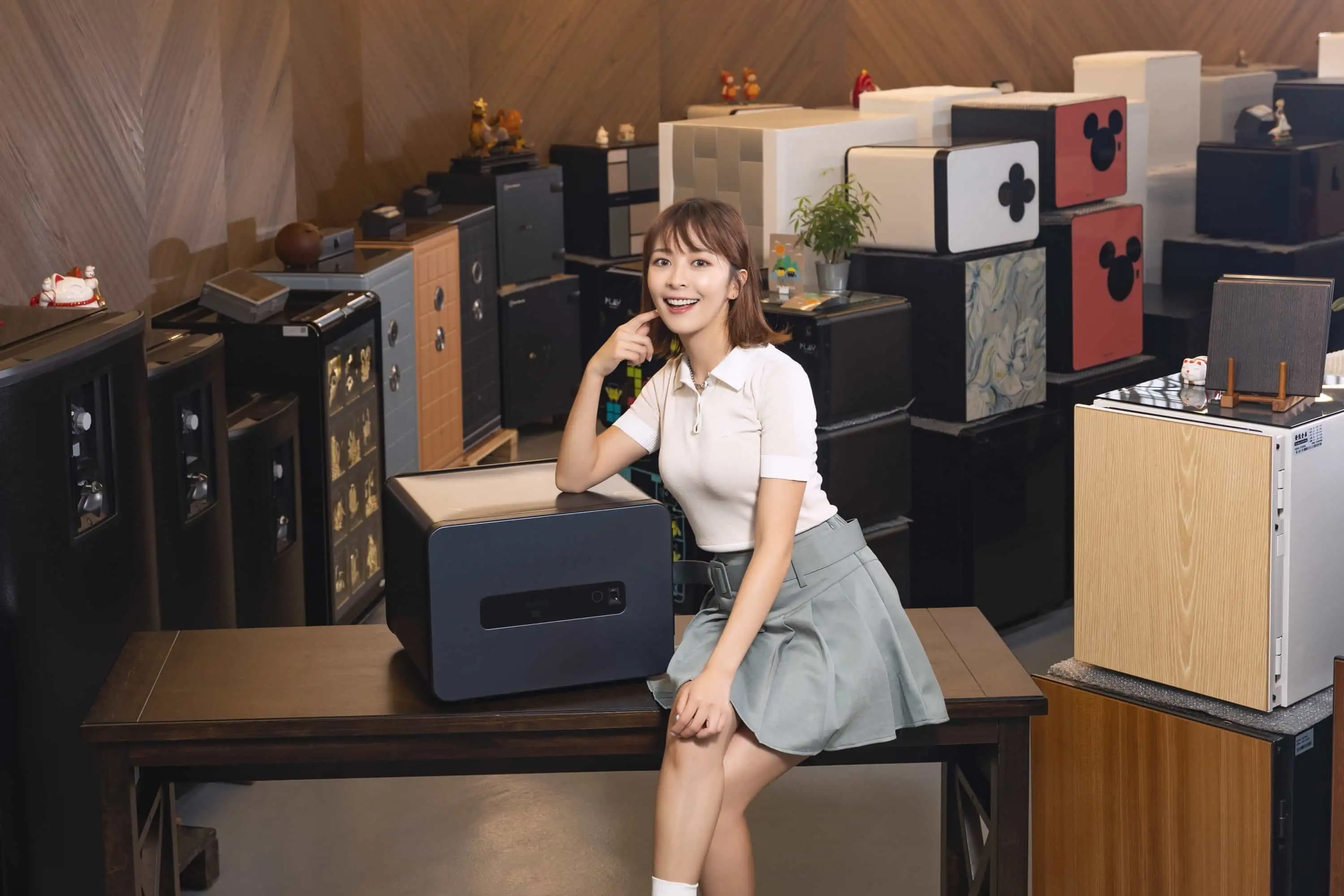 Hailey 徐海莉 Meta-020 灰藍 防火保險箱  meta020hb_hailey_0124