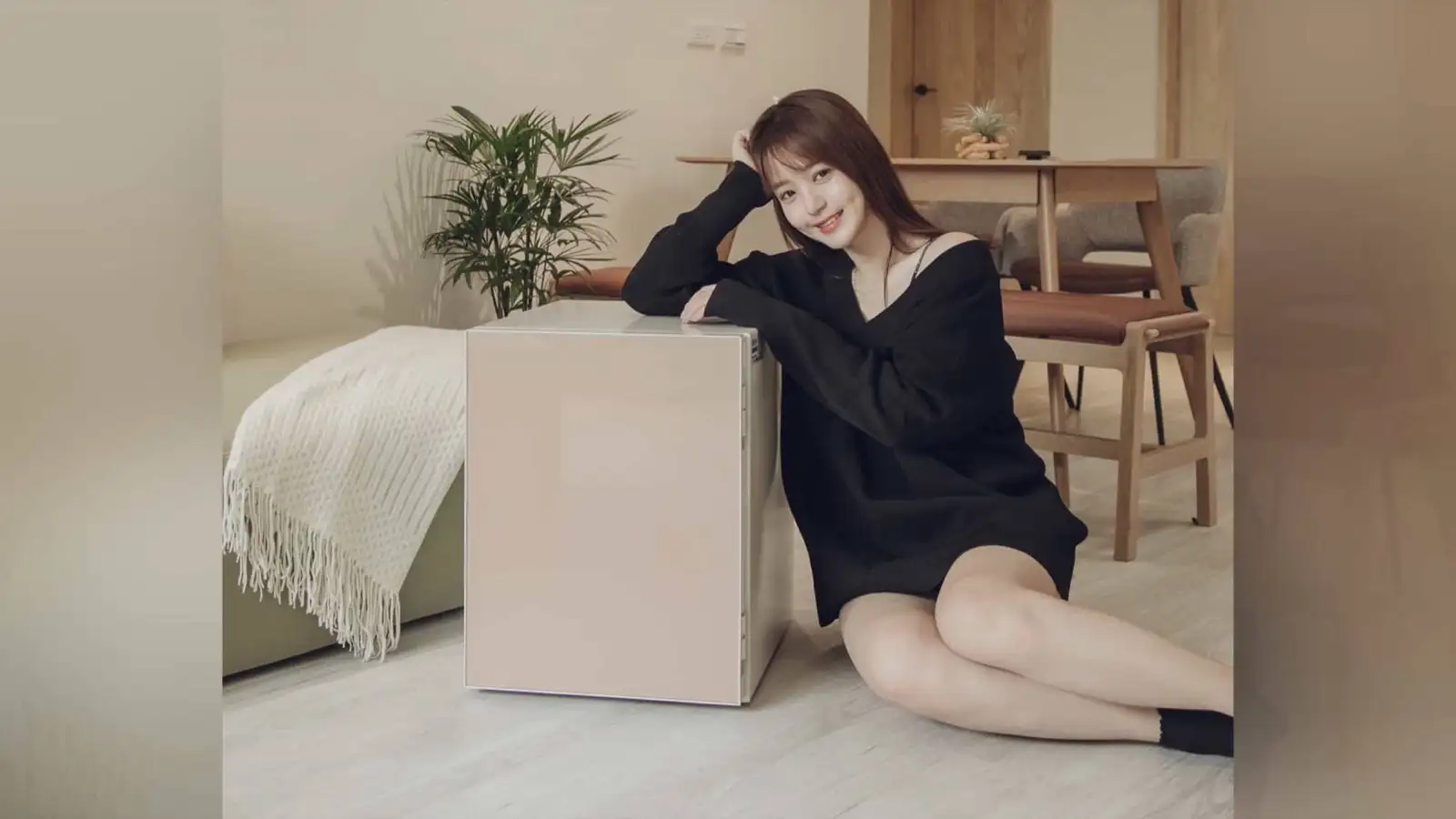 Wang 王緒緒  istella 床頭櫃 乃杏色 防火保險箱 推薦  wang_edm_20240810.001