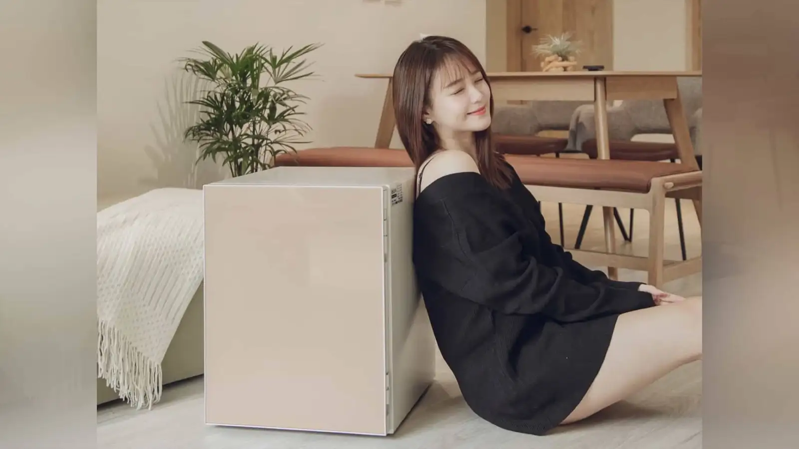 Wang 王緒緒  istella 床頭櫃 乃杏色 防火保險箱 推薦  wang_edm_20240810.004