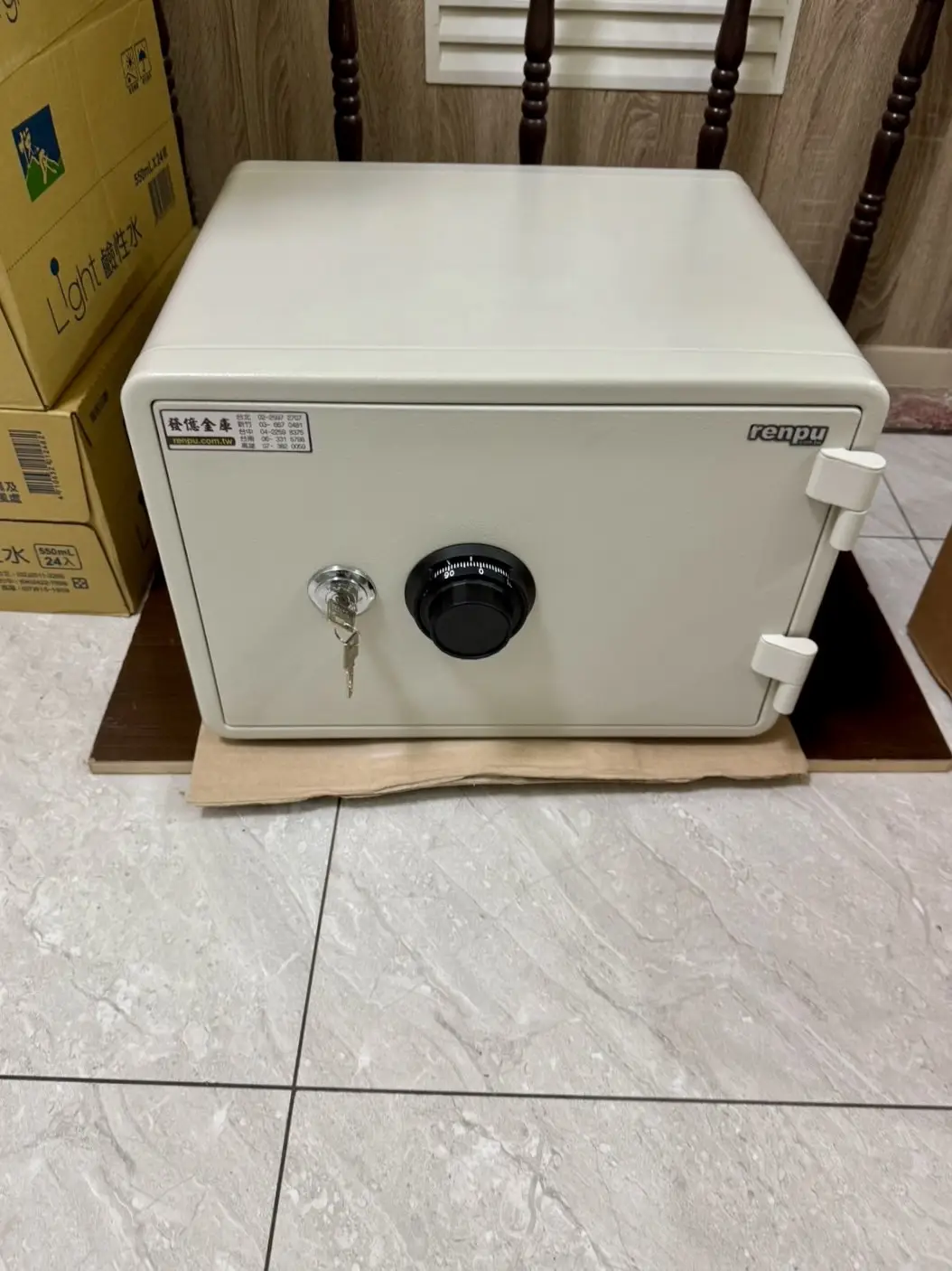 EM-020S__11477022_0