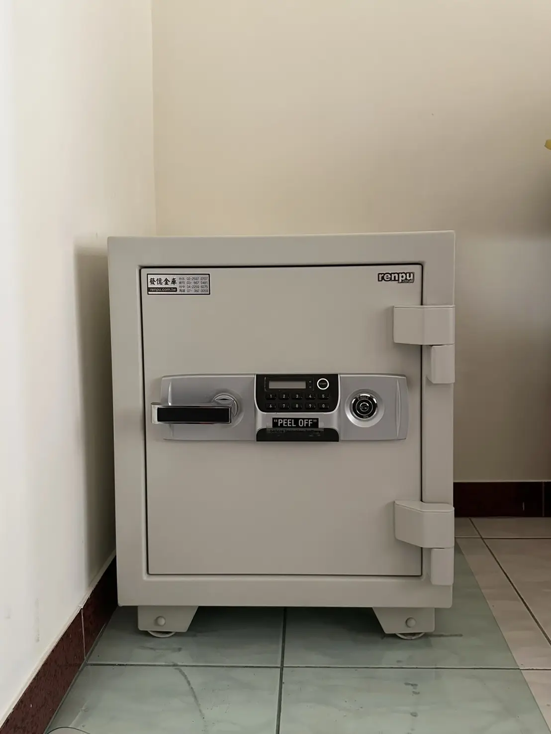 ES-035S__11641196_0
